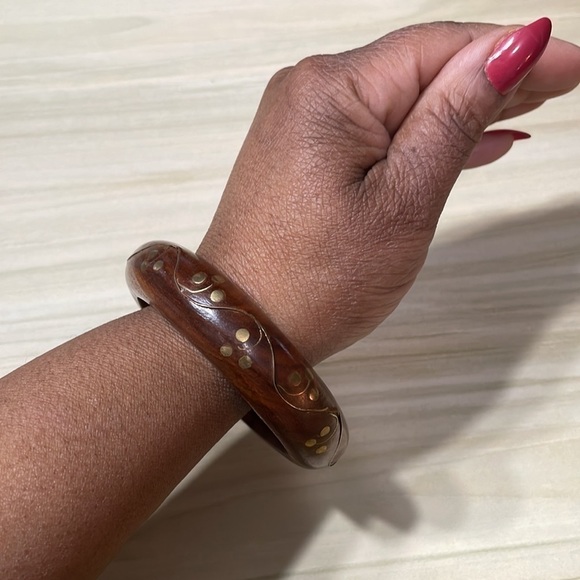 Wood And Gold Pattern Bangle Bracelet - Picture 7 of 9